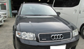 AUDI　A4