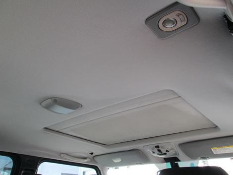 ゲレンデの天井張替（剥がれの補修）｜愛知県春日井市Y様のお車