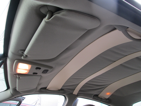 ジャガー　S-TYPE　天井張替え 施工前