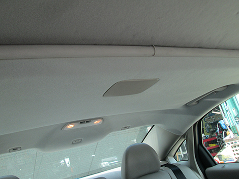 BVOLVO S40 天井張り替え 施工後