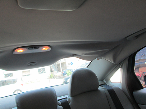 VOLVO S40 天井張り替え 施工前