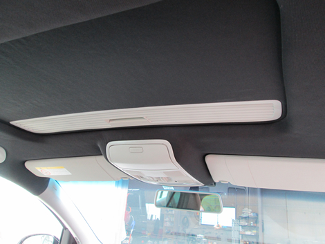 ゴルフの天井張替え（サンルーフ付き）｜愛知県一宮市のK様